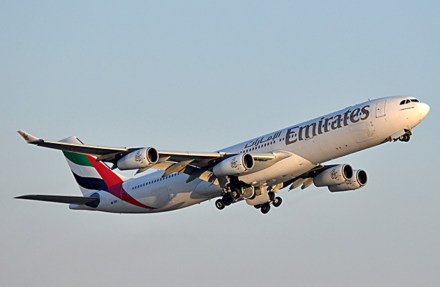 Les passagers voyageront à bord d’un Airbus A340-300 dans une configuration à trois classes