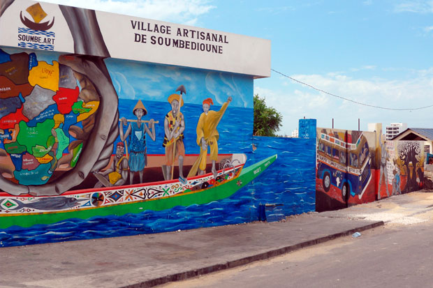 Situé à Soumbédioune et en face de la Corniche, le village artisanal est très peu connu des Sénégalais